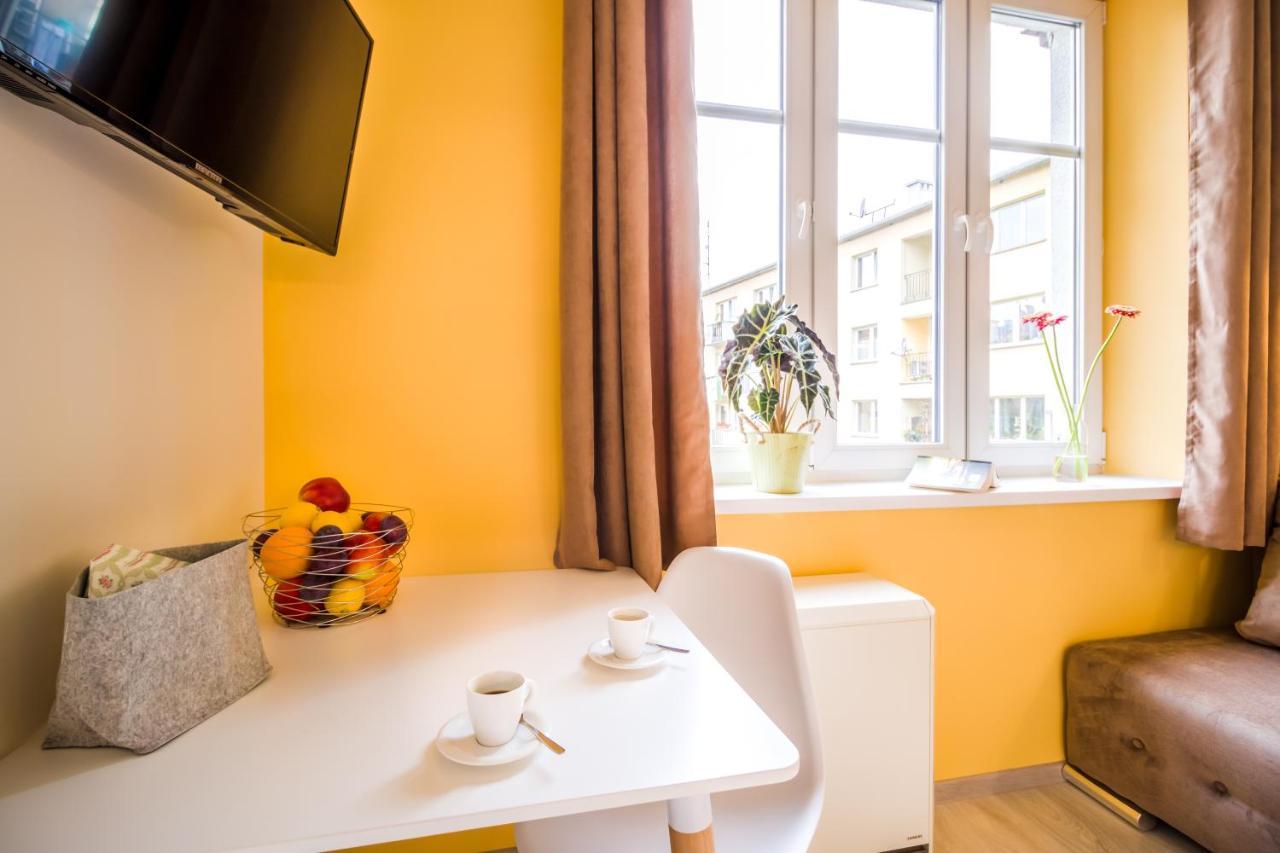 Solna Atelier Apartment Krasków Exterior foto